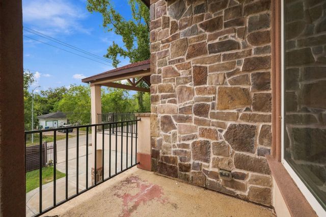 6205 Allison Road, Houston, TX 77048