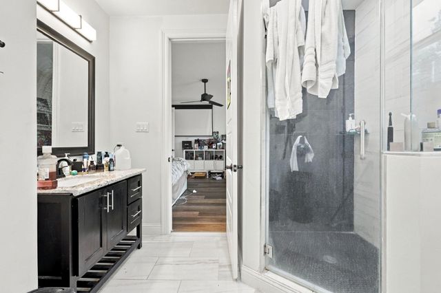 6205 Allison Road, Houston, TX 77048
