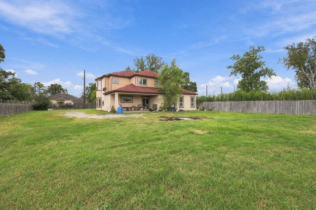 6205 Allison Road, Houston, TX 77048