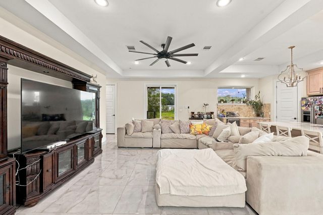 6205 Allison Road, Houston, TX 77048