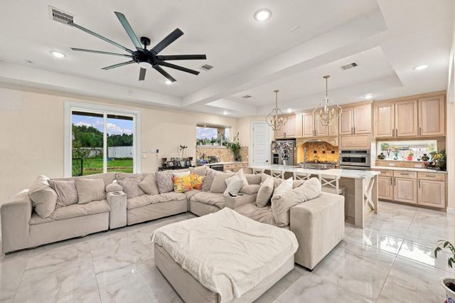 6205 Allison Road, Houston, TX 77048