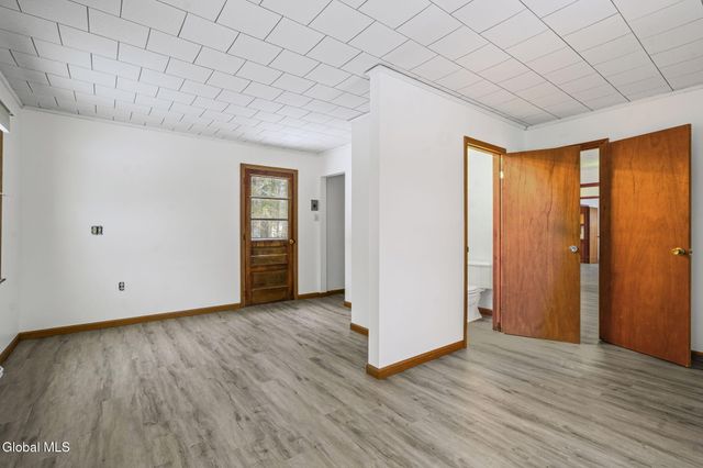 166 Potter Road, Glenville, NY 12010