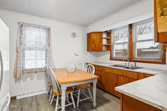 166 Potter Road, Glenville, NY 12010