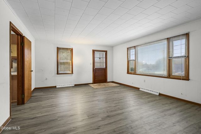 166 Potter Road, Glenville, NY 12010