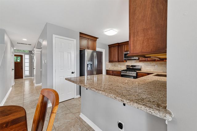 2410 Tourney Lane, Katy, TX 77493