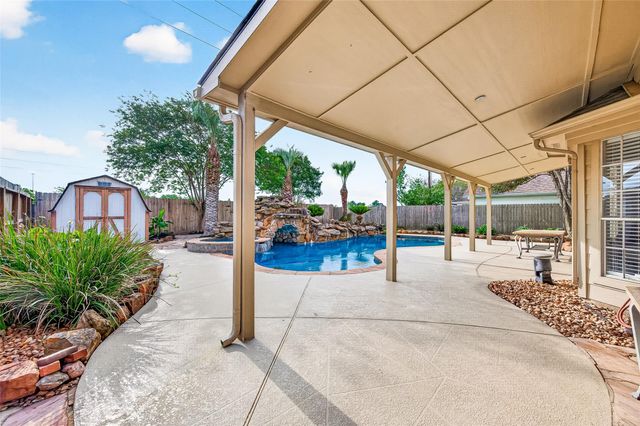 2410 Tourney Lane, Katy, TX 77493