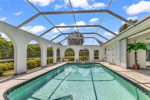 1040 HARBOUR WAY PLACE, Punta Gorda, FL 33983