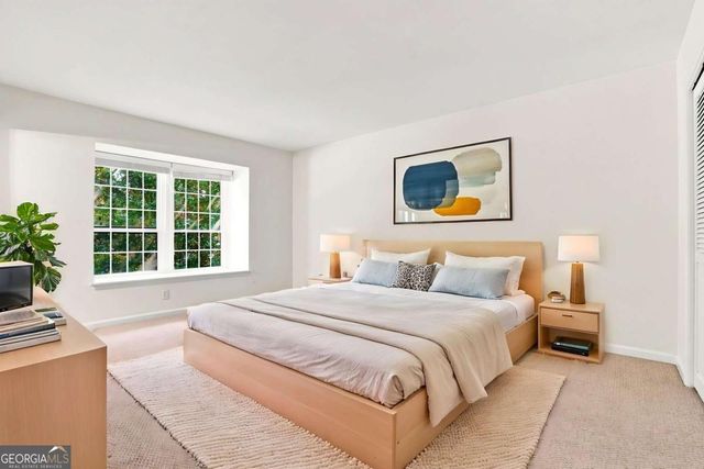 139 Woodmere Square NW, Atlanta, GA 30327