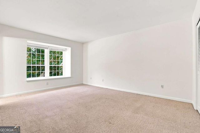 139 Woodmere Square NW, Atlanta, GA 30327
