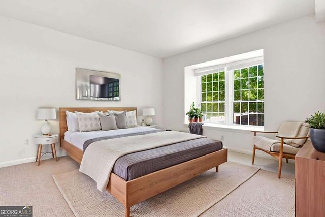 139 Woodmere Square NW, Atlanta, GA 30327