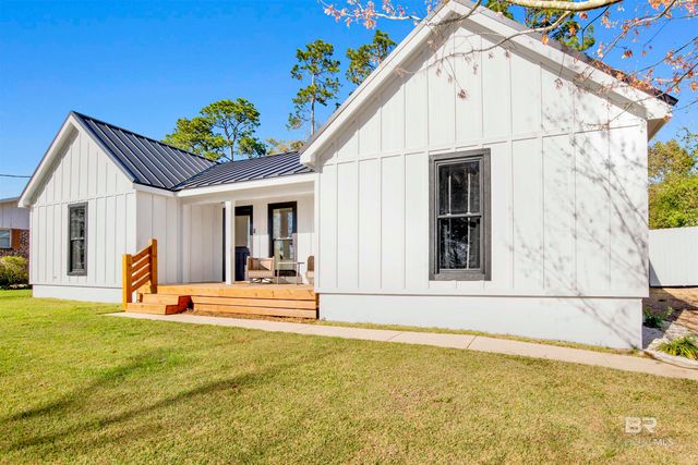 351 Fairwood Boulevard, Fairhope, AL 36532