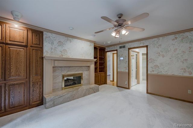 805 Maple Road, Ortonville, MI 48462