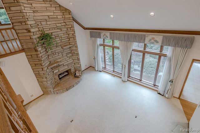 805 Maple Road, Ortonville, MI 48462