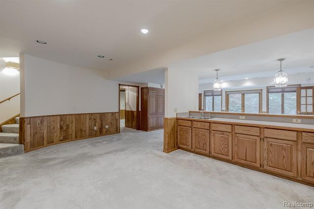 805 Maple Road, Ortonville, MI 48462