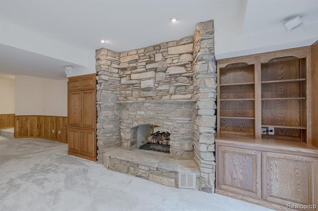 805 Maple Road, Ortonville, MI 48462