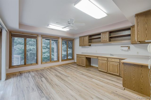 805 Maple Road, Ortonville, MI 48462