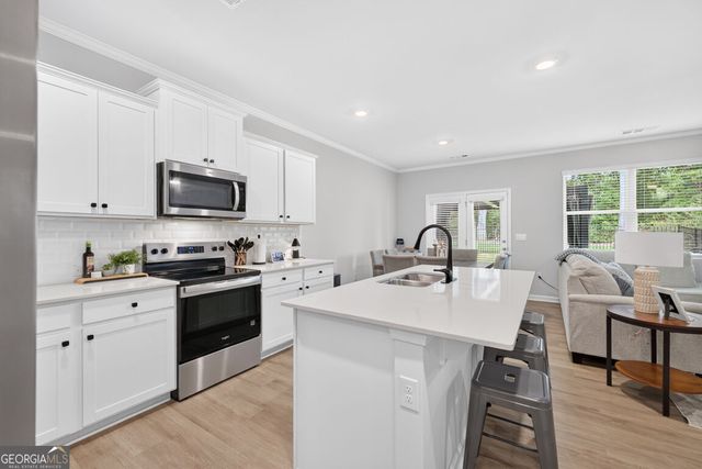 4136 Kestrel Court, Gainesville, GA 30506