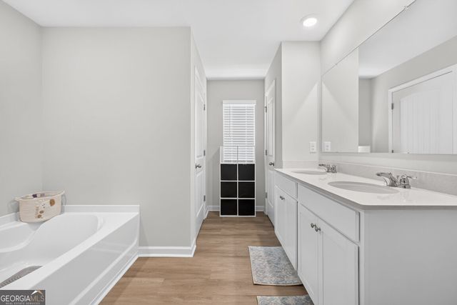 4136 Kestrel Court, Gainesville, GA 30506