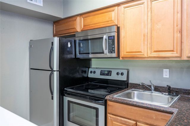 2210 YANKEE PLACE 316, Orlando, FL 32839