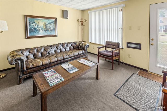 1518 Vandalia Street, Collinsville, IL 62234