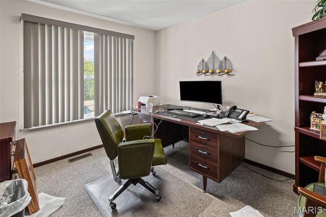 1518 Vandalia Street, Collinsville, IL 62234