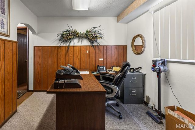 1518 Vandalia Street, Collinsville, IL 62234