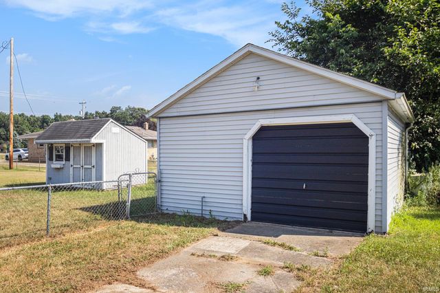 51713 County Road 19, Bristol, IN 46507