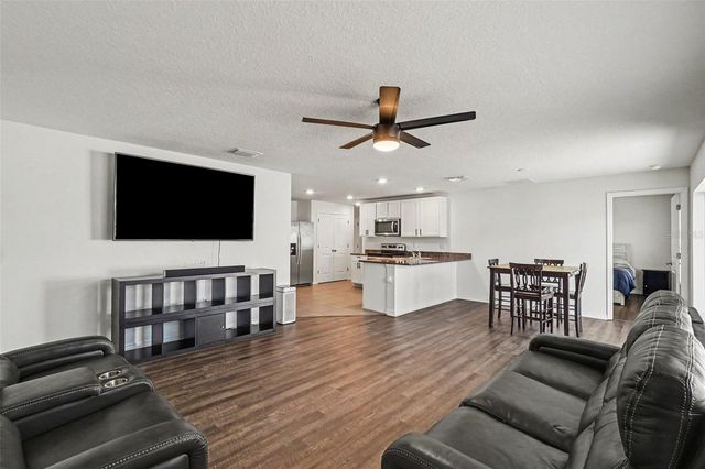 10213 CLOUDBURST COURT, Riverview, FL 33578