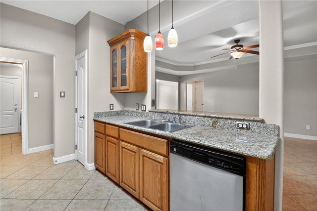 3613 Amethyst Dr, Corpus Christi, TX 78414