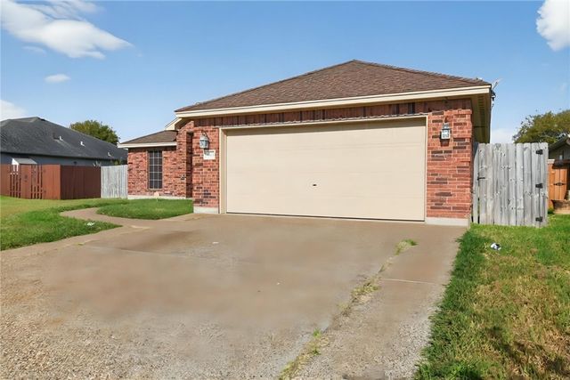 3613 Amethyst Dr, Corpus Christi, TX 78414