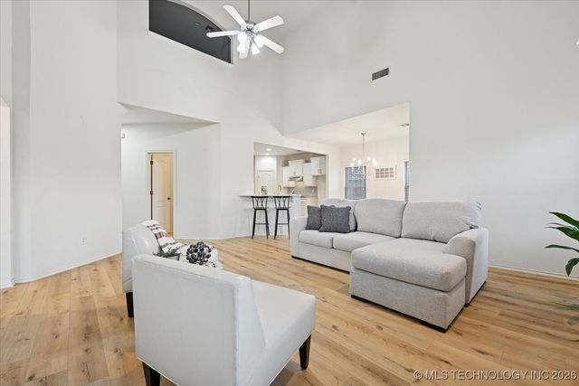 4416 W Indianola Street, Broken Arrow, OK 74012