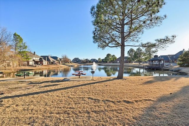 4416 W Indianola Street, Broken Arrow, OK 74012