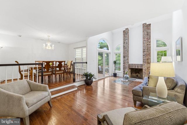 12002 GATEWATER DR, Potomac, MD 20854