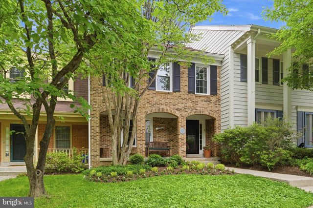 12002 GATEWATER DR, Potomac, MD 20854