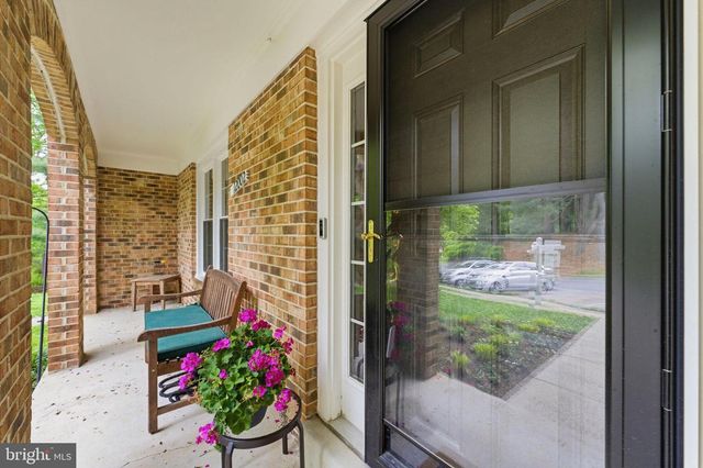 12002 GATEWATER DR, Potomac, MD 20854