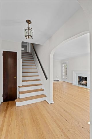 607 W Waldheim Rd., O'hara, PA 15215