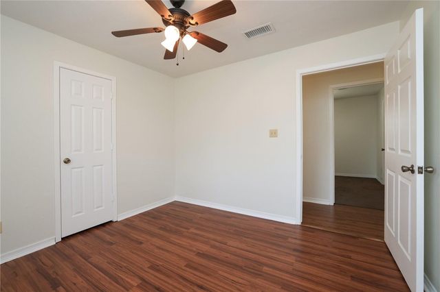 3000 Stevens Drive, Bryan, TX 77803