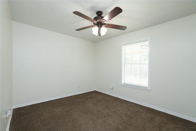 3000 Stevens Drive, Bryan, TX 77803