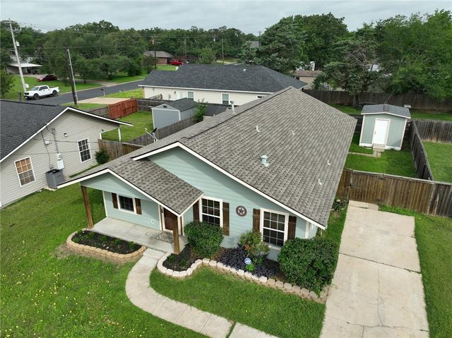 3000 Stevens Drive, Bryan, TX 77803