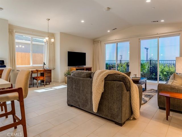 1179 Grand Meadow, Santa Maria, CA 93455