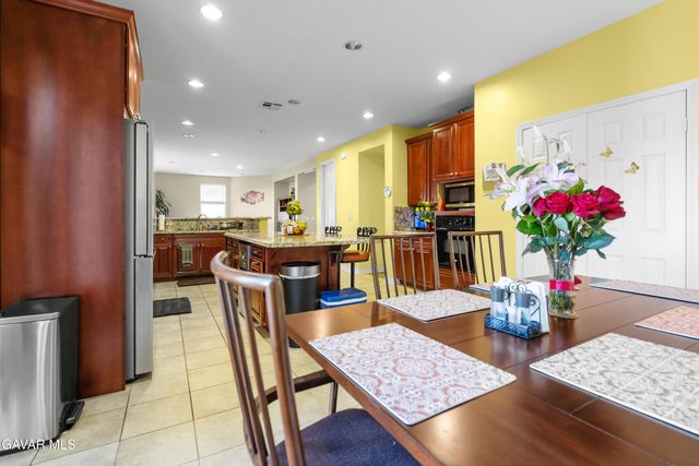 38565 Lion Way, Palmdale, CA 93551