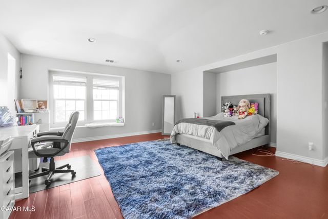 38565 Lion Way, Palmdale, CA 93551