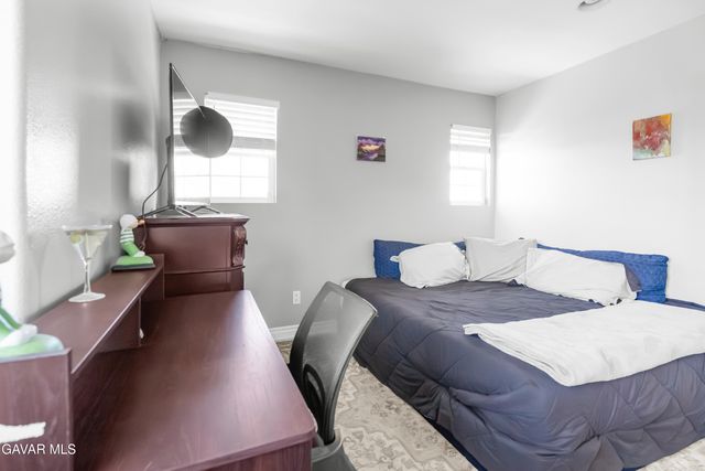 38565 Lion Way, Palmdale, CA 93551