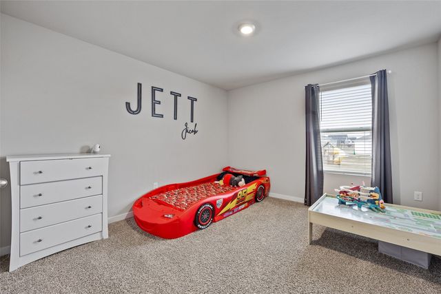 7000 Harlan Eddy Drive SW, Cedar Rapids, IA 52404