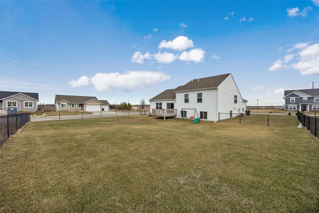 7000 Harlan Eddy Drive SW, Cedar Rapids, IA 52404