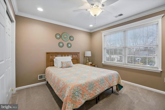 244 SUNSET AVE, Hightstown, NJ 08520