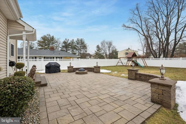 244 SUNSET AVE, Hightstown, NJ 08520