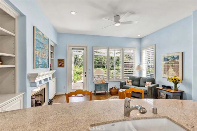 1426 Newporter Way, Newport Beach, CA 92660