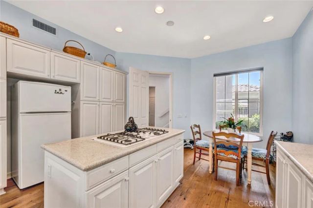 1426 Newporter Way, Newport Beach, CA 92660