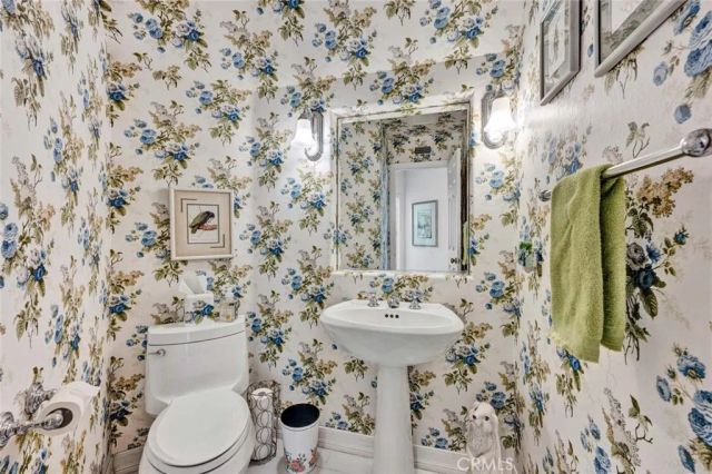 1426 Newporter Way, Newport Beach, CA 92660